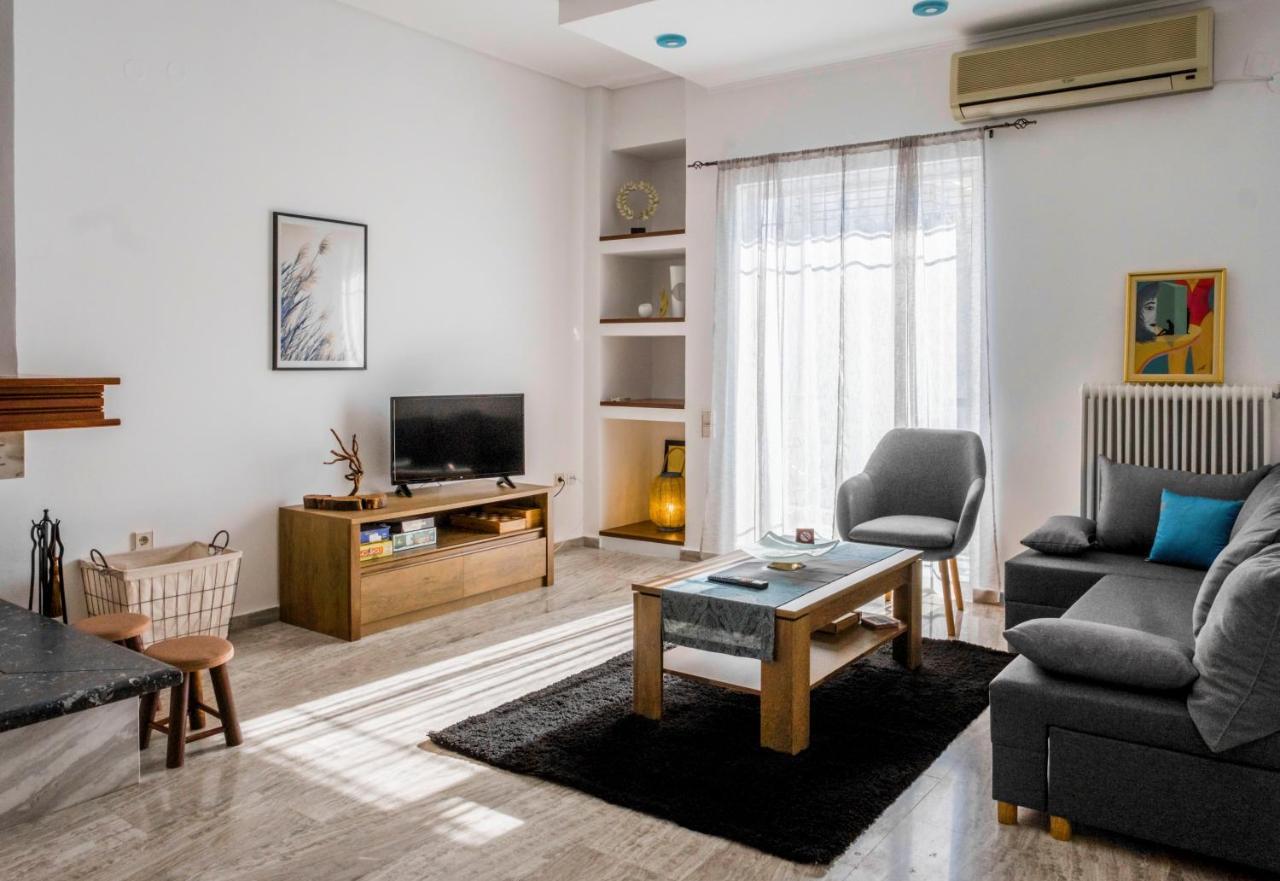 The Home Sweet Home - Family Friendly 2 Floor Apartment Каламата Экстерьер фото