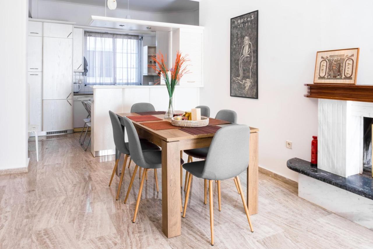The Home Sweet Home - Family Friendly 2 Floor Apartment Каламата Экстерьер фото